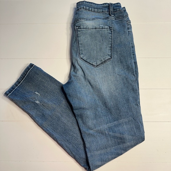 BUNDLE Fashion Nova Jeans - Picture 7 of 9